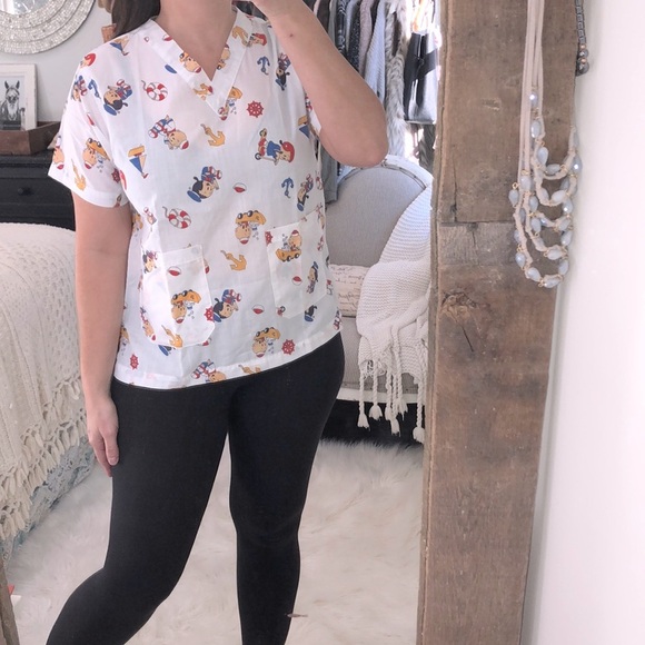 Popeye & Olive oil cartoon size small scrubs top - Picture 1 of 4